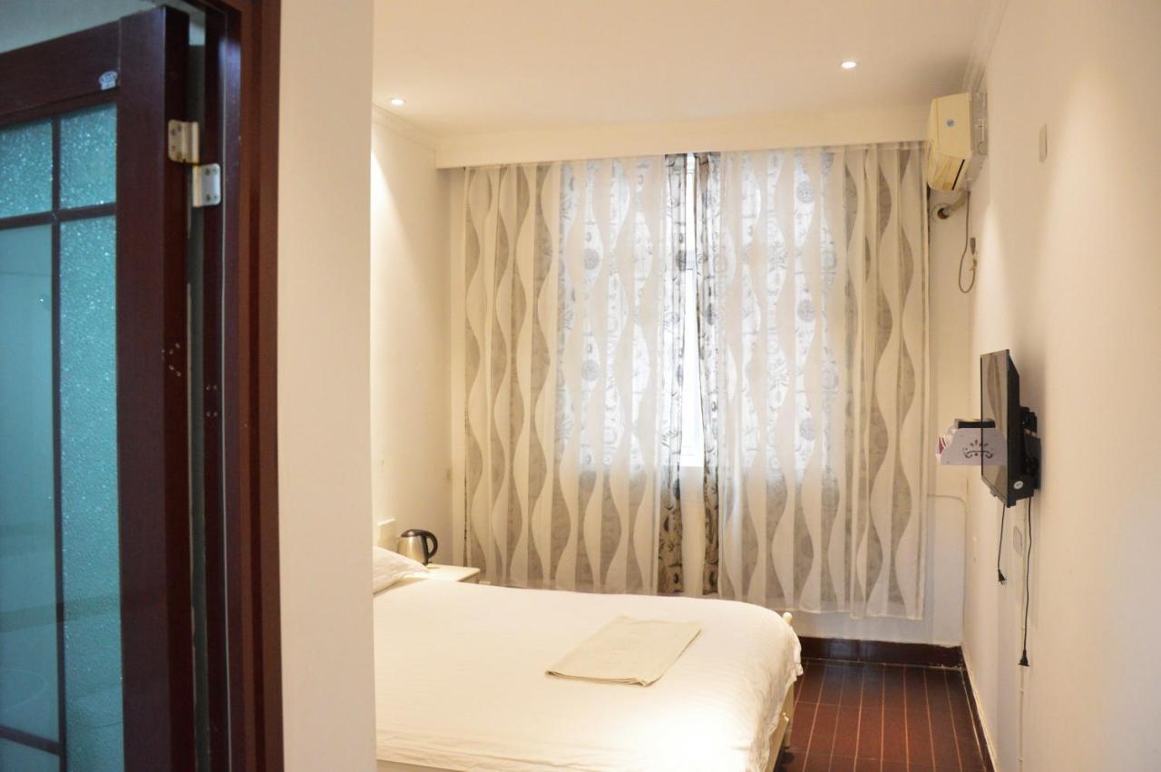 Luoyang Longmen Youth Hostel Exterior photo
